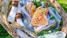 Club Sandwich di cialde con mortadella