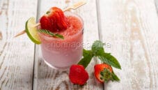 Granita di fragole, viva l’estate! Rinfrescante