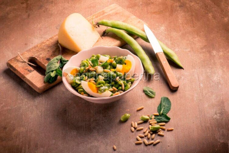 Insalata di fave, pecorino e uova: semplice e nutriente! Insalata di fave, pecorino e uova