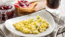 Le uova strapazzate, una ricetta veloce e ricca di gusto