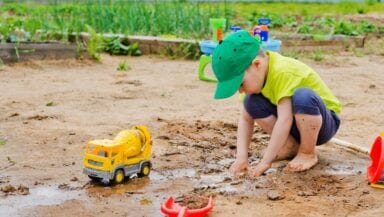 Ai bimbi servono microbi