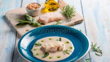 Coda di rospo su crema di cannellini