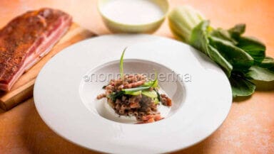 ditalini di grano saraceno con julienne di cavolo Pak Choi