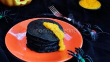 Gli spaventosi pancake al carbone vegetale e zucca! Gli spaventosi pancake al carbone vegetale e zucca!