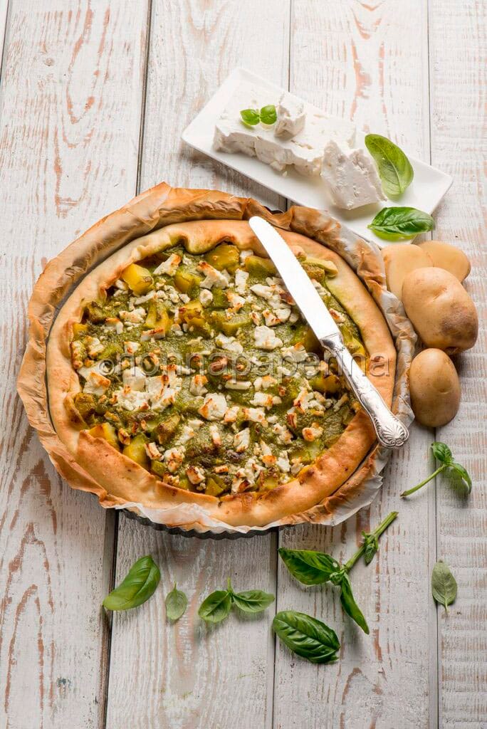 Torta salata con pesto e feta Torta salata con pesto e feta