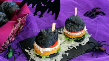 burger di zucca con pane al formaggio cremoso