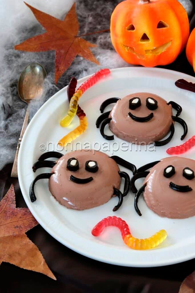 Ragnetti di panna cotta