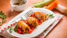 Seppie ripiene gratinate al forno, il bis è d’obbligo Seppie ripiene gratinate al forno, il bis è d’obbligo