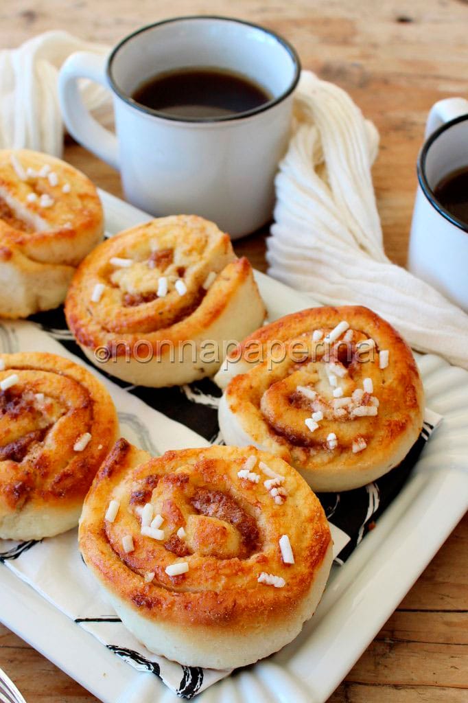 cinnamon roll cinnamon roll