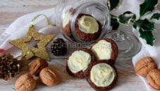 Biscotti alle noci, dolci e ancora dolci per Natale Biscotti alle noci, dolci e ancora dolci per Natale
