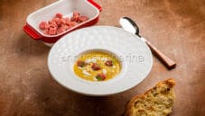 Crema di zucca e castagne, cotechino croccante!