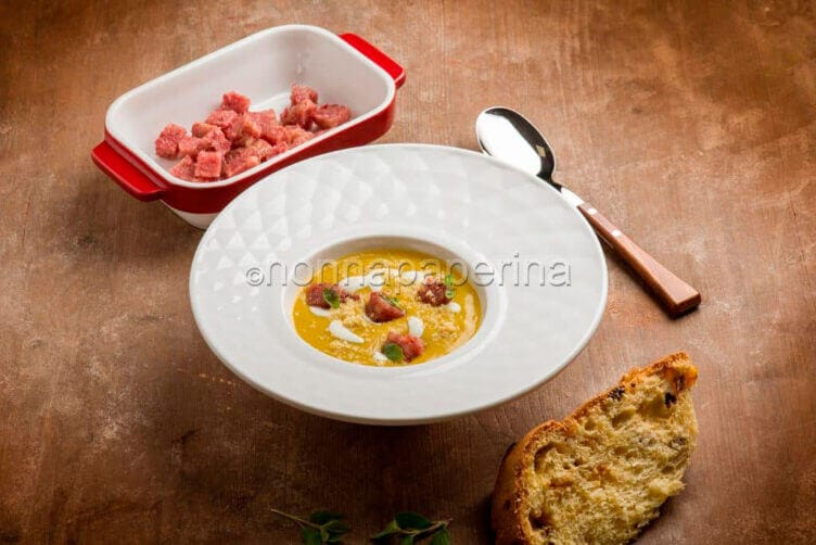Crema di zucca e castagne