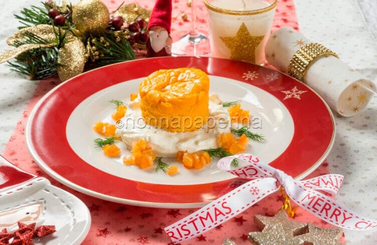 tortino di zucca su crema di stracciatella tortino di zucca su crema di stracciatella