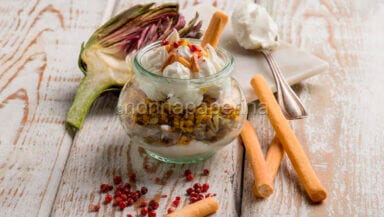 Vasetti salati ai carciiofi con crema di formaggio fresco