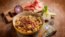 Conchiglie con finocchi e speck: salute e gusto Conchiglie con finocchi e speck: salute e gusto