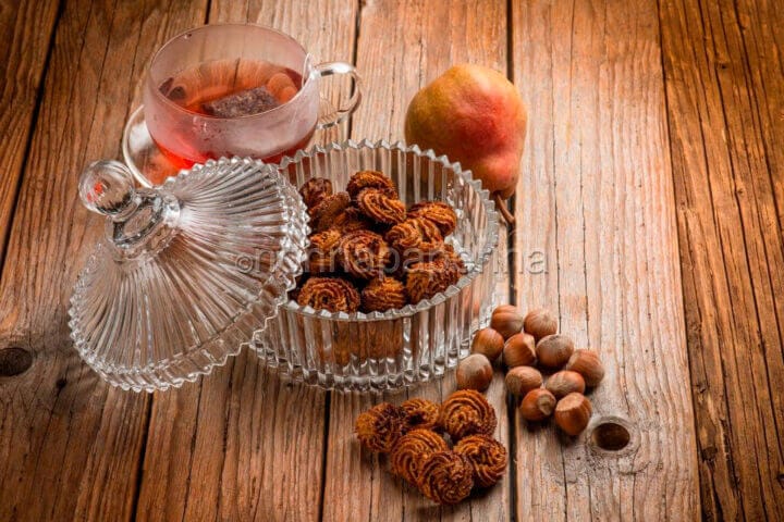 Dolcetti di nocciole e pere