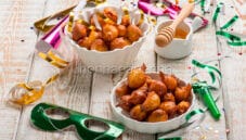 Frittelle al miele: i dolci di Carnevale senza glutine