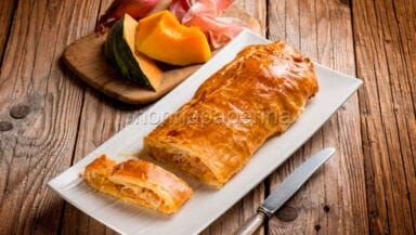 strudel di zucca e speck