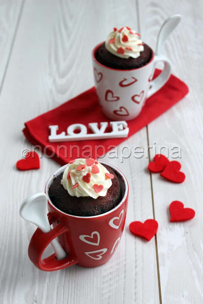 Mug cake alle rape rosse