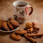 Biscotti alla cannella senza zucchero e uova, una delizia