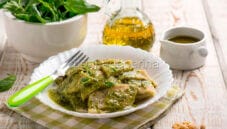 Testaroli al pesto: un salto nelle cucine del passato