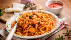 Trofie al sugo di baccalà, un piatto che fa bene al cuore