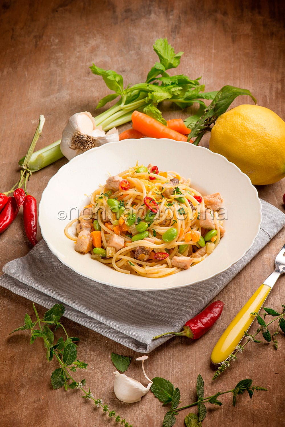 Spaghetti con pesce spada ed edamame