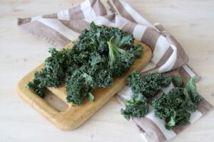 Chips di cavolo riccio