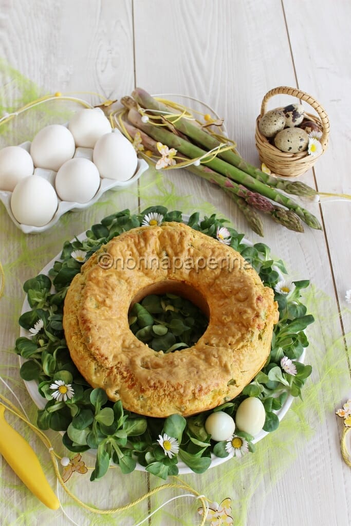 Ciambellone salato ai fiocchi di latte Ciambellone salato ai fiocchi di latte