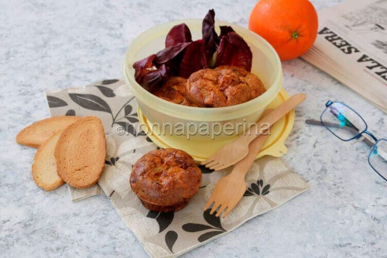 Frittatine con gambi di coste e prosciutto
