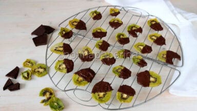 Chips di kiwi essiccati