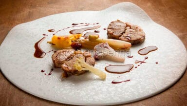 Stinco di maiale laccato al miele