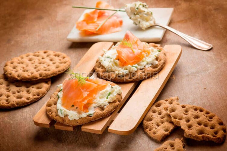 Knäckebröd Råg con salmone