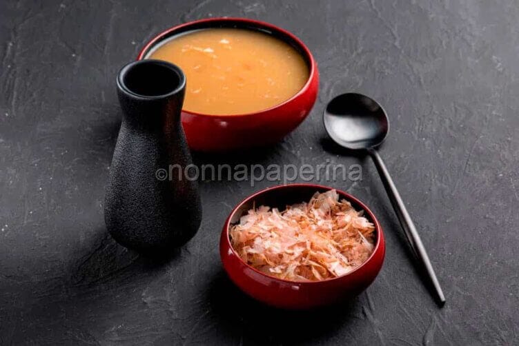 Alla scoperta del Katsuobushi e dei suoi possibili usi Katsuobushi