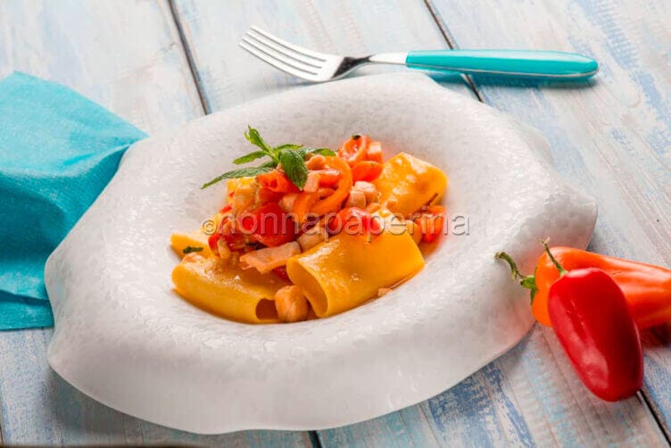 Paccheri di mais e riso con salmone