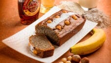 Prova il plumcake alle banane e nocciole e fammi sapere Prova il plumcake alle banane e nocciole e fammi sapere