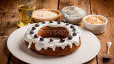 Ciambella con mirtilli: delizia morbida e sfiziosa Ciambella con mirtilli: delizia morbida e sfiziosa