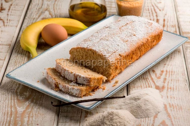 Plumcake alla banana con farina di fonio