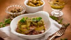 Carpaccio di polpo con patate a modo mio Carpaccio di polpo con patate a modo mio