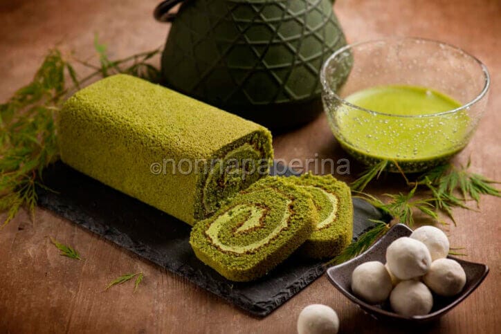 Cake roll al tè Matcha il rotolo giapponese di pura bontà Cake roll al te Matcha