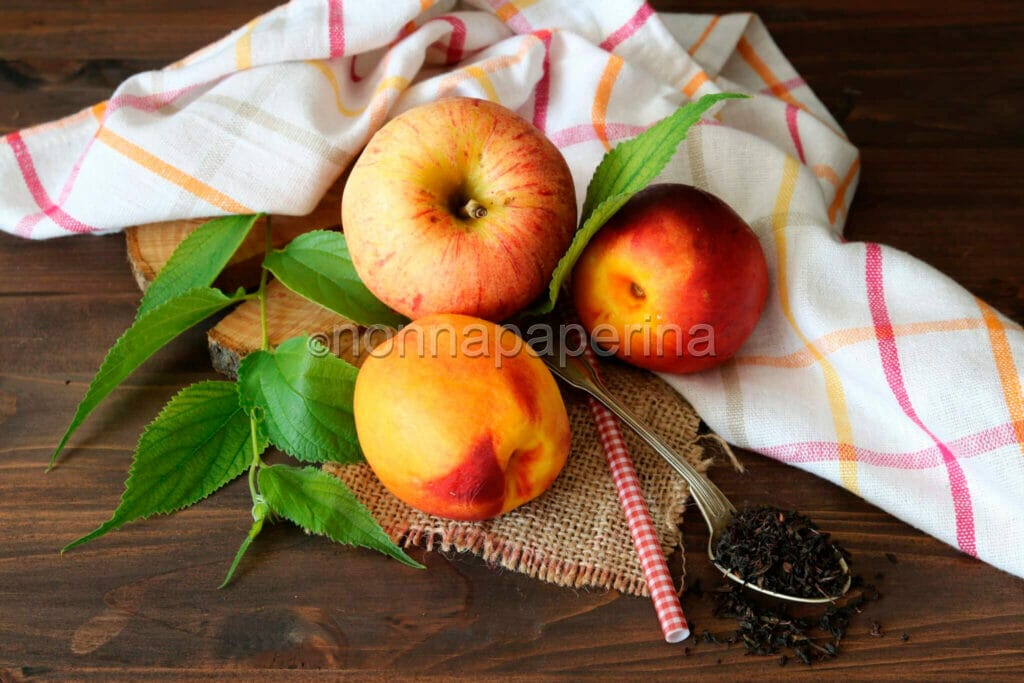 Frullato alla mela pesca e tèIMG