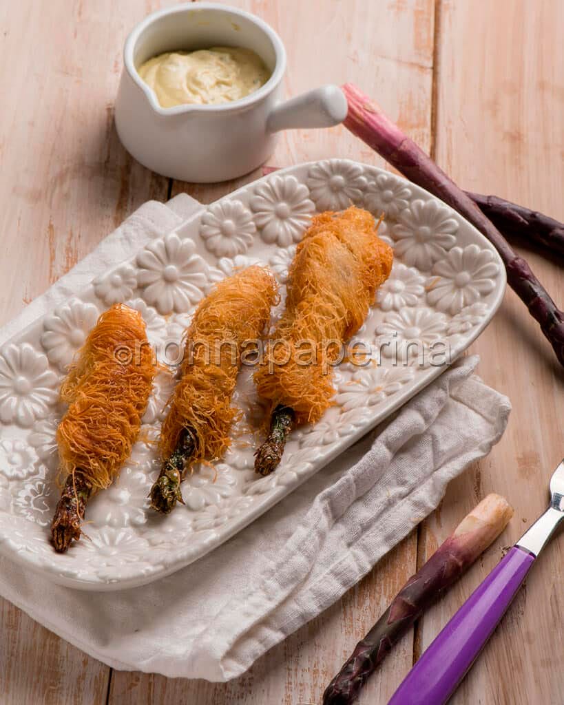 Croccanti asparagi viola