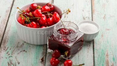 confettura di ciliegie