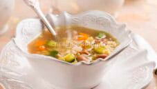 I piatti della salute: minestrone di riso e curcuma I piatti della salute: minestrone di riso e curcuma