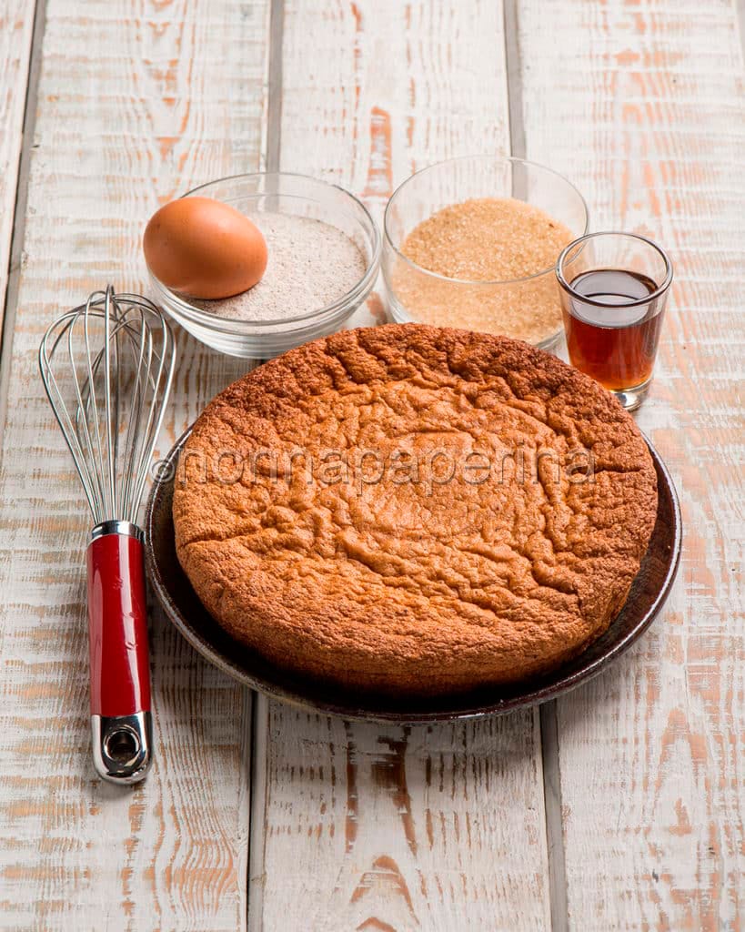 pan di Spagna al grano saraceno