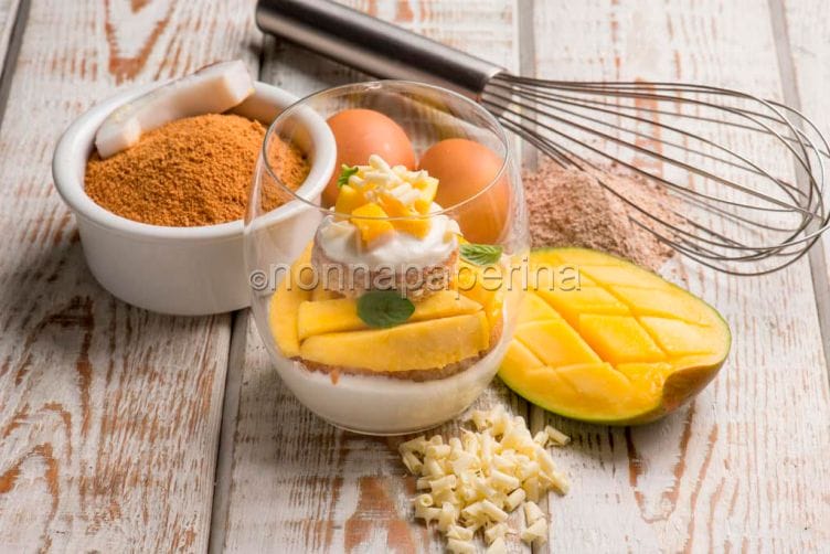 Verrina di cioccolato bianco : un dessert gustoso Verrina di cioccolato bianco