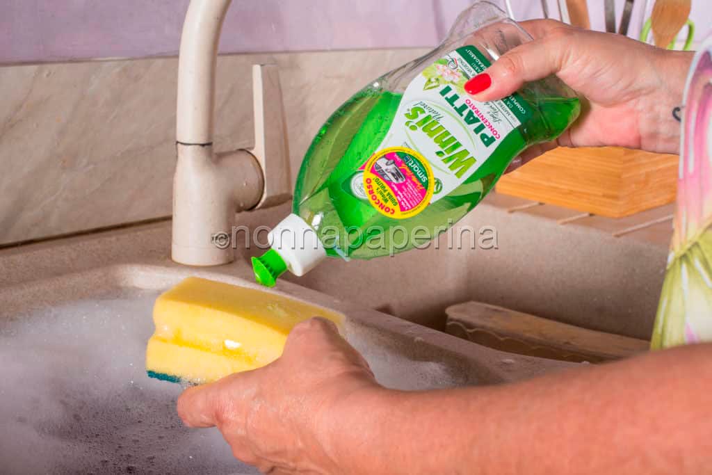 Detersivi per piatti