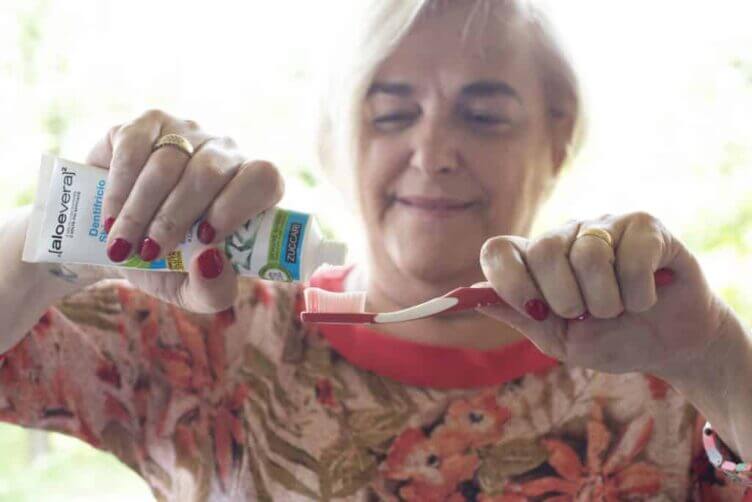 Dentifrici senza glutine : una sana e buona abitudine dentifrici e collutaori