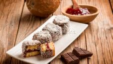 Squisiti quadrotti al cocco per la tua merenda