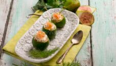 Fichi ripieni di formaggio cremoso Exquisa e salmone Fichi ripieni di formaggio cremoso Exquisa e salmone